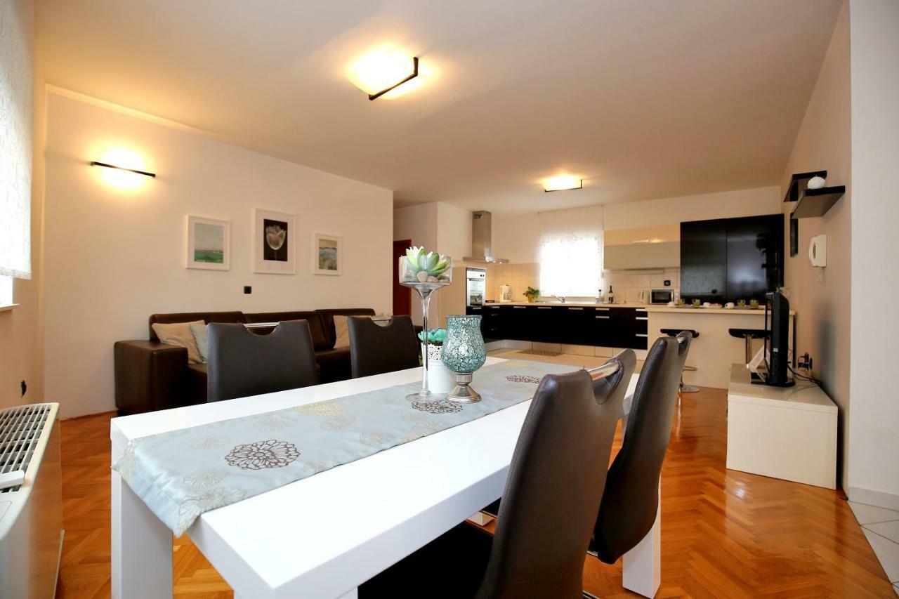 City Gallery Apartma