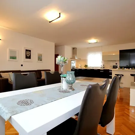 City Gallery Apartment Zadar Exterior photo