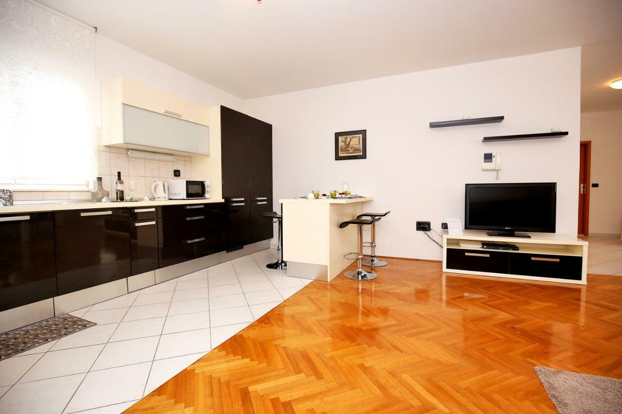 Apartment City Gallery
